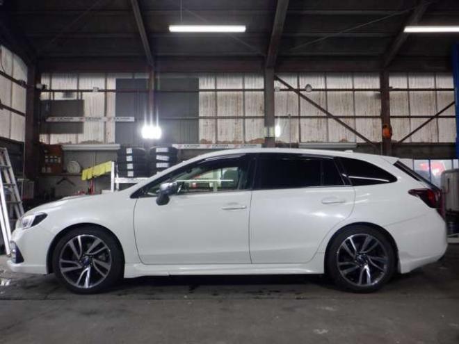 レヴォーグ1.6 GT-S アイサイト 4WD　ナビ・B/T・TV・Bカメラ・ETC・クルコン　本州仕入　USB接続　バックカメラ　サイドカメラ　パワーシート　BSM　LEDヘッドライト　フォグ 1600