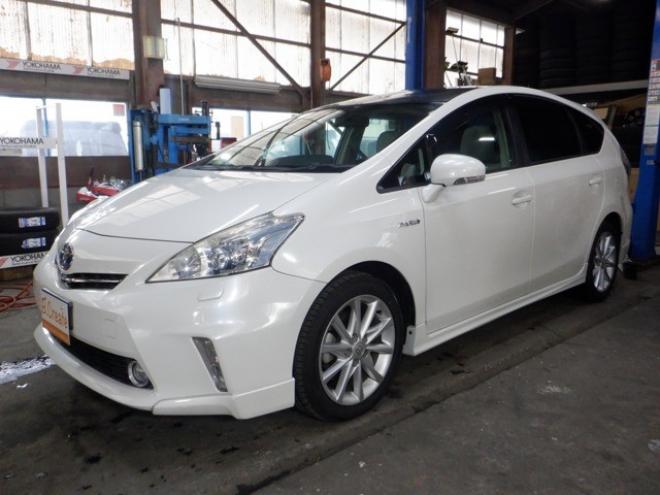 プリウスα1.8 G ツーリングセレクション スカイライトパッケージ　本州仕入・ナビ・TV・B/T・フロントカメラ・バックカメラ・LEDヘッドライト・スカイライトルーフ・スマートキー・プッシュスタート・クルコン・ETC・フォグランプ・ 2WD 1800