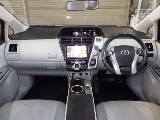 プリウスα1.8 G ツーリングセレクション スカイライトパッケージ　本州仕入・ナビ・TV・B/T・フロントカメラ・バックカメラ・LEDヘッドライト・スカイライトルーフ・スマートキー・プッシュスタート・クルコン・ETC・フォグランプ・ 2WD 1800