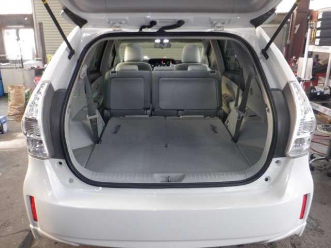 プリウスα1.8 G ツーリングセレクション スカイライトパッケージ　本州仕入・ナビ・TV・B/T・フロントカメラ・バックカメラ・LEDヘッドライト・スカイライトルーフ・スマートキー・プッシュスタート・クルコン・ETC・フォグランプ・ 2WD 1800