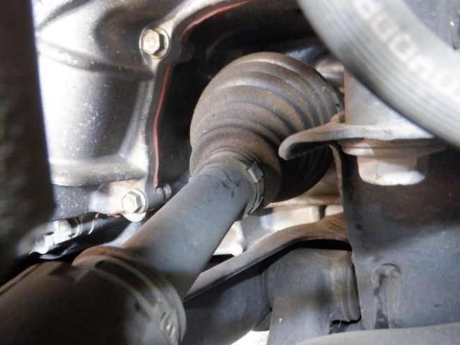 プリウスα1.8 G ツーリングセレクション スカイライトパッケージ　本州仕入・ナビ・TV・B/T・フロントカメラ・バックカメラ・LEDヘッドライト・スカイライトルーフ・スマートキー・プッシュスタート・クルコン・ETC・フォグランプ・ 2WD 1800