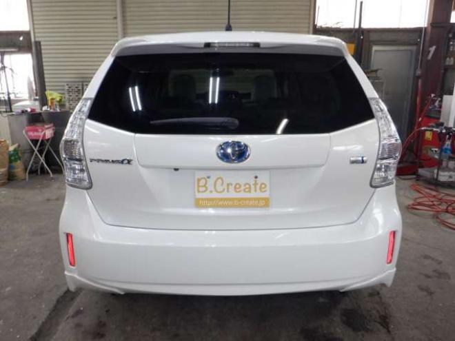 プリウスα1.8 G ツーリングセレクション スカイライトパッケージ　本州仕入・ナビ・TV・B/T・フロントカメラ・バックカメラ・LEDヘッドライト・スカイライトルーフ・スマートキー・プッシュスタート・クルコン・ETC・フォグランプ・ 2WD 1800