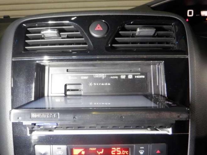 セレナ2.0 ハイウェイスター 4WD　本州仕入・ナビ・TV・Bカメラ・パワスラ・車検新規2年・リア修復済・後期型・エマブレ・リアモニター・ETC・クルコン・アイドリングストップ 2000