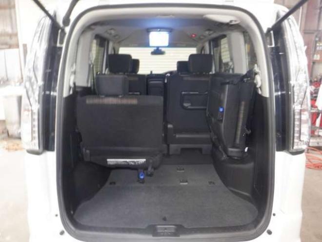 セレナ2.0 ハイウェイスター 4WD　本州仕入・ナビ・TV・Bカメラ・パワスラ・車検新規2年・リア修復済・後期型・エマブレ・リアモニター・ETC・クルコン・アイドリングストップ 2000