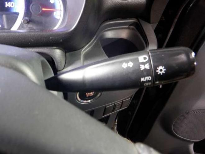 スペーシアカスタム XS 4WD　SDナビ・DTV・USB接続・4WD・パワースライドドア・シートヒーター・HID・フォグランプ・スマートキー・プッシュスタート 660