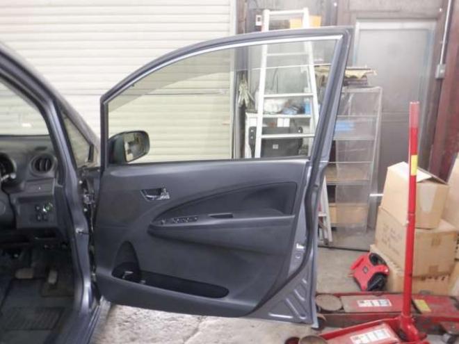 ムーヴカスタム X リミテッド SA 4WD　ナビ・TV・Bカメラ・衝突軽減・Aストップ・USB・社外14インチAW・衝突軽減ブレーキ・アイドリングストップ・LEDヘッドライト・フォグランプ 660