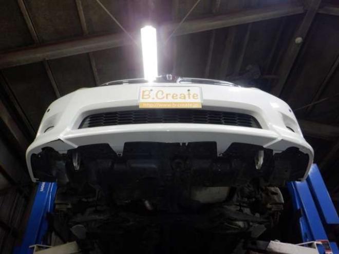 アイシス1.8 プラタナ 4WD　ナビ・TV・B/T・Bカメラ・パワスラ・寒冷地仕様・クリアランスソナー・ETC・リアヒーター・スマートキー・プッシュスタート・社外エンスタ・フォグランプ・オートエアコン 1800