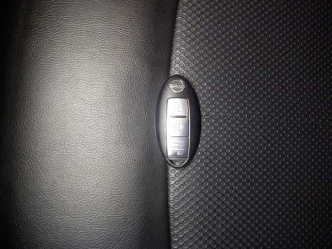 エクストレイル2.0 20Xtt 4WD　ナビ・TV・B/T・Bカメラ・後期型・カプロンシート・キセノン・全席シートヒーター・クルコン・インテリキー・純正AW・フォグランプ・ルーフレール・ETC 2000