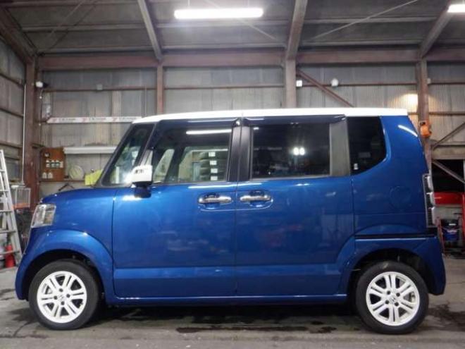 N-BOXG ターボLパッケージ 2トーンカラースタイル 4WD　ナビ・TV・Bカメラ・両側パワスラ・ETC 660
