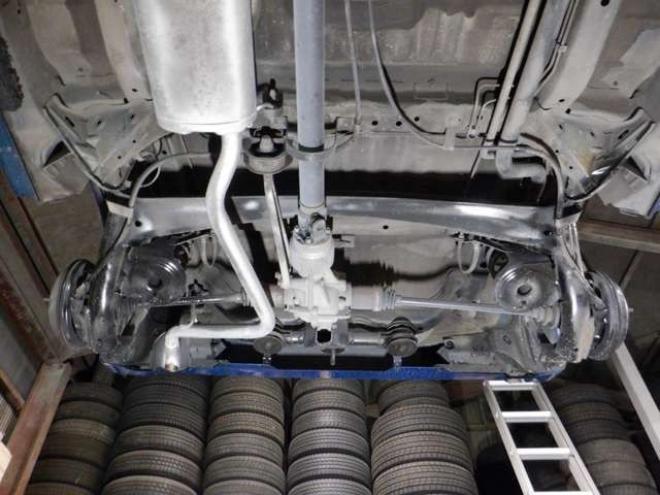 N-BOXG ターボLパッケージ 2トーンカラースタイル 4WD　ナビ・TV・Bカメラ・両側パワスラ・ETC 660