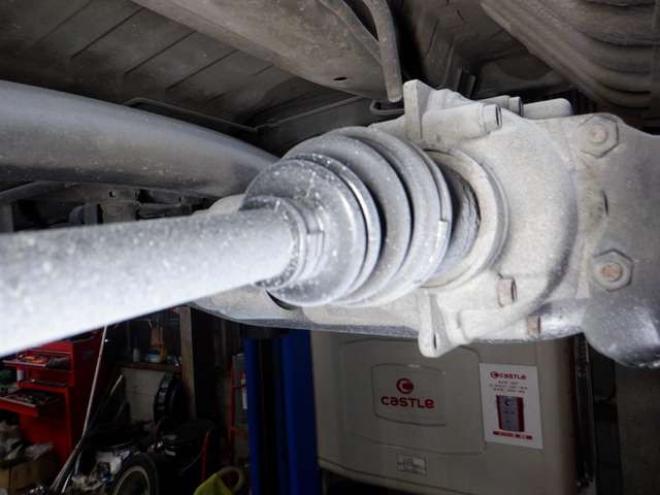 N-BOXG ターボLパッケージ 2トーンカラースタイル 4WD　ナビ・TV・Bカメラ・両側パワスラ・ETC 660