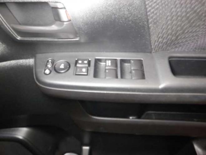 ステップワゴン2.0 スパーダ Z 4WD　ナビ・TV・Bカメラ・B/T・両側電動・スマートキー・ETC・HID・フルフラットシート・VSA・ミラーヒーター・ワイパーデアイサー・リアヒーター・オートライト 2000