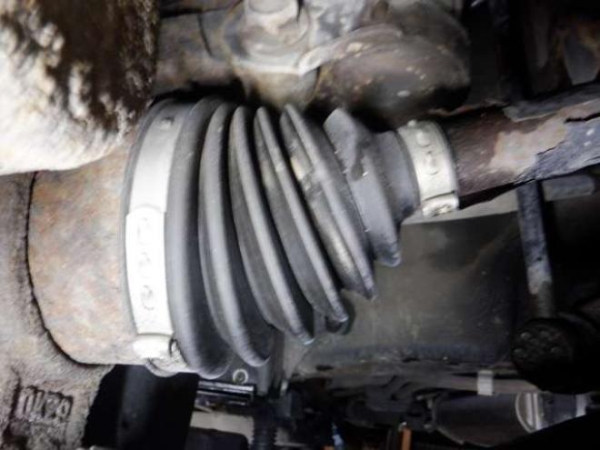 ステップワゴン2.0 スパーダ Z 4WD　ナビ・TV・Bカメラ・B/T・両側電動・スマートキー・ETC・HID・フルフラットシート・VSA・ミラーヒーター・ワイパーデアイサー・リアヒーター・オートライト 2000