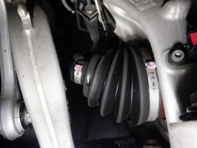 アウディA8 55 TFSI クワトロ 4WD　本州仕入・ナビ・TV・B/T・サンルーフ・黒革・360°カメラ・LEDヘッドライト・後席リモート・BANG&OLUSENサウンド・電動トランク・全席電動シート・全席パワークロージングドア・ヘッドアップディスプレイ 3000