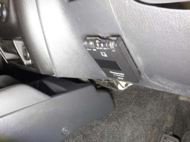 ジムニークロスアドベンチャー XC 4WD　本州仕入・ナビ・TV・B/T・シートヒーター・キーレス・ミラーヒーター・ターボ・ライトレベライザー・ETC・ドアバイザー・電動格納ミラー・16インチ社外AW・フォグランプ 660