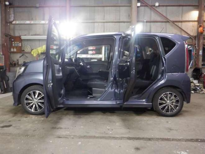 ムーヴカスタム X ハイパー 4WD　ナビ・TV・B/T・LEDヘッドライト・スマートキー・プッシュスタート・アイドリングストップ・ステアリングスイッチ・フォグランプ・オートライト・ベンチシート・純正エンスタ・純正AW 660