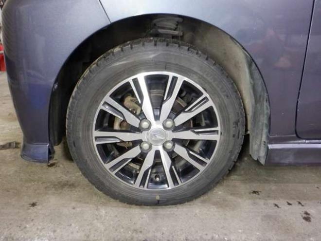 ムーヴカスタム X ハイパー 4WD　ナビ・TV・B/T・LEDヘッドライト・スマートキー・プッシュスタート・アイドリングストップ・ステアリングスイッチ・フォグランプ・オートライト・ベンチシート・純正エンスタ・純正AW 660