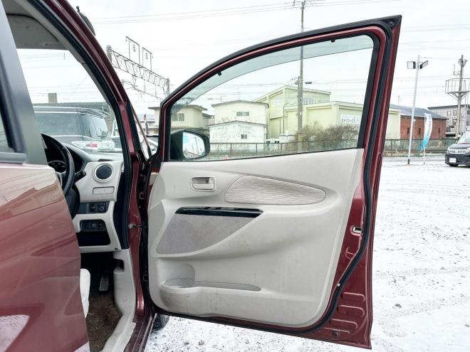 eKワゴン660G　４WD 　4名　 ローンが不安な方＜優遇ローン＞ユーザー買取車 　寒冷地仕様　社外ナビ