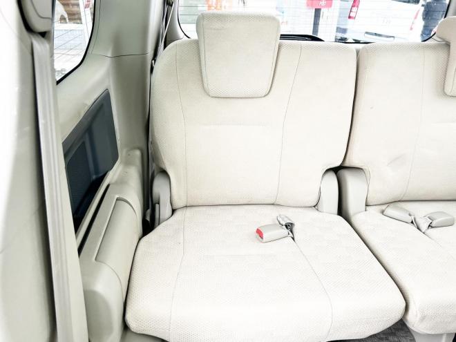 ノア2.0S Gエディション 4WD　ローンが不安な方＜優遇ローン＞両側パワースライドドア　純正ナビ　ワンセグ　バックカメラ 4WD