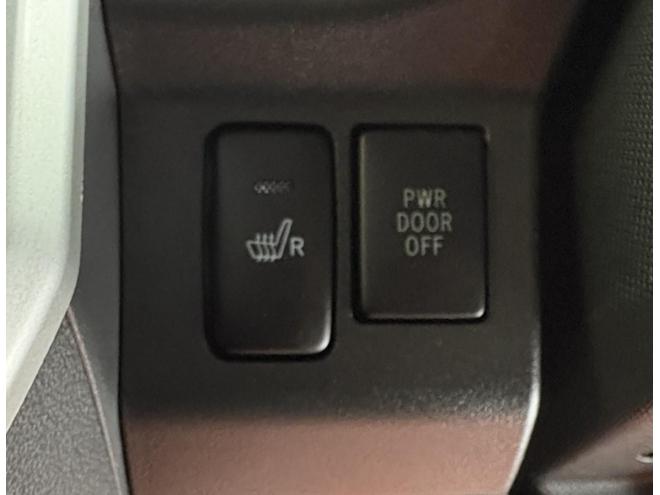 ウェイクWAKE 4WD G-SA TURBO寒冷地仕様　両側パワースライドドア　ブレーキアシスト　VSC　LEDヘッド　エンスタ　ブルートゥースフルセグナビ　シートヒーター　ETC　バイザー　フォグ　スタットレス　　エンジンオイル交換　オイルエレメント交換 4WD 660 5Dr