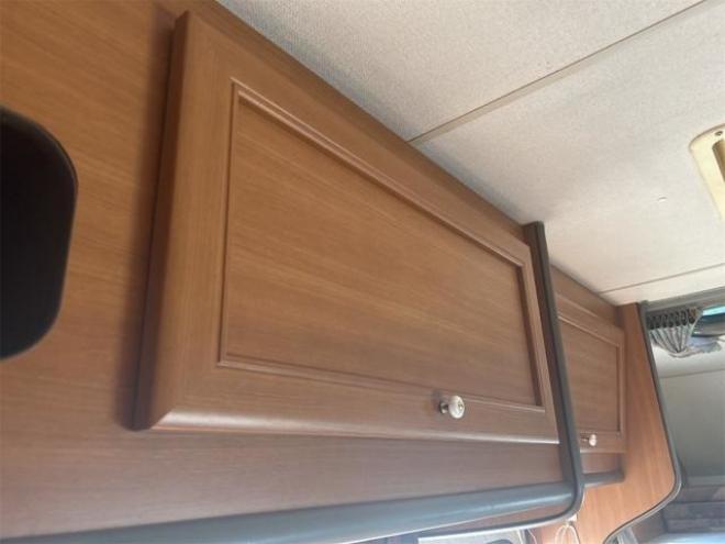 カムロードキャンピング　 2WD 3000