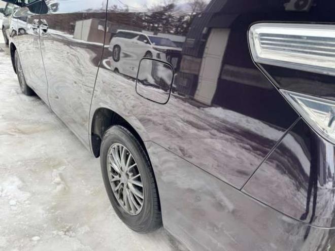 ヴェルファイア2.4 X 4WD　夏冬タイヤ　ナビ　TV　Bカメラ　Bluetooth　Pスライド　Egスターター 2400