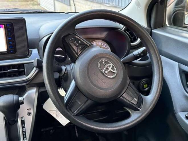 ピクシスジョイC 660 X 4WD　ナビ　TV　Bカメラ　Bluetooth　1年保証　12ヵ月点検済　下廻り防錆塗装済 660