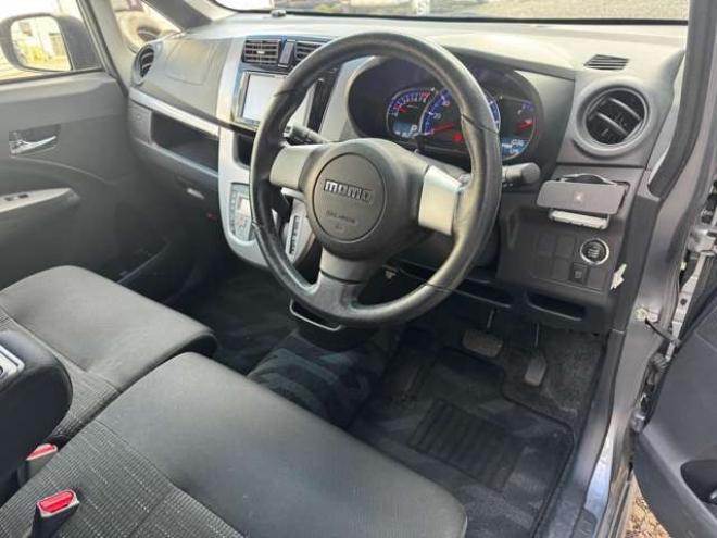 ステラカスタムRS 4WD　ナビ　TV　Bluetooth　HID 660