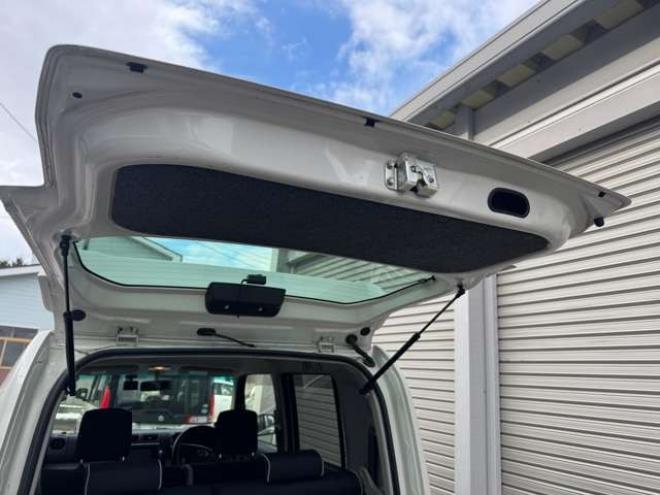 ピクシススペースカスタム X 4WD　夏冬タイヤ　ナビ　TV　HID　Bluetooth 660