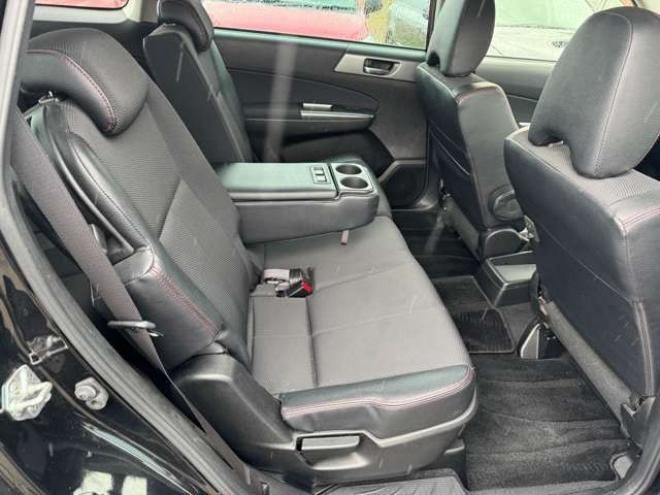 エクシーガ2.0 i-S アドバンテージ ライン 4WD　スマートキー　ナビ　TV 2000