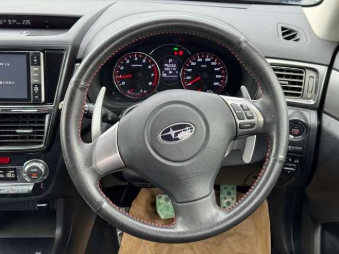 エクシーガ2.0 i-S アドバンテージ ライン 4WD　スマートキー　ナビ　TV 2000