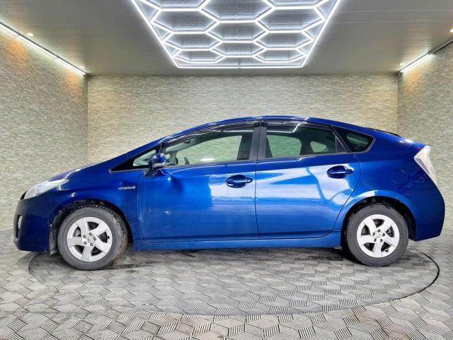 プリウス1.8S 5年保証 スマキー ナビ Bカメ 前後ドラレコ ETC 寒冷地仕様 禁煙 車検整備2年付