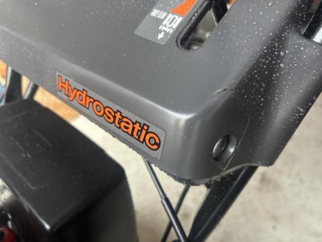 除雪機ホンダ8馬力HS870点検整備塗装済　試運転OK!