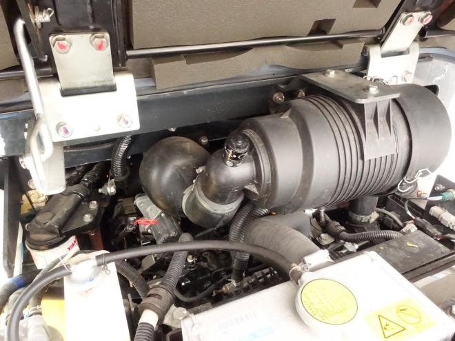 ホイールローダコマツ WA40-8　バケット容量0.5m3　