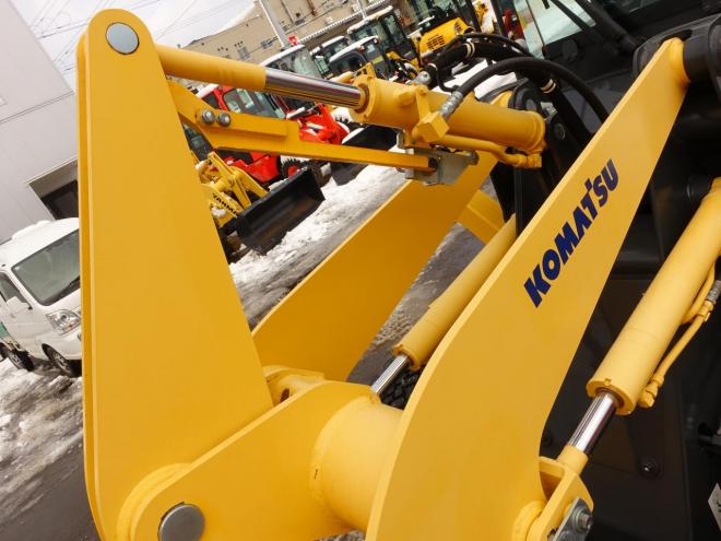 ホイールローダコマツ WA40-8　バケット容量0.5m3　