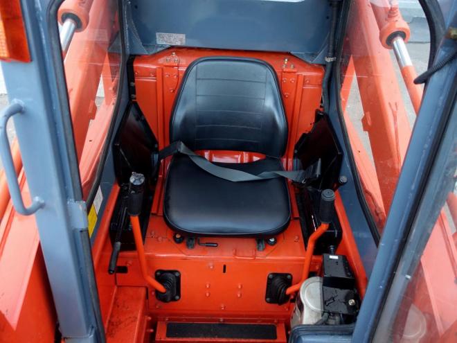 スキッドステアローダトヨタ 3SDK6　バケット容量0.28m3 