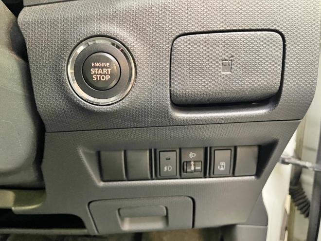 ソリオ1.2ブラック&ホワイトⅡ 4WD 5年保証 スマキー パワスラ ナビTV 寒冷地仕様 禁煙 車検整備2年付 修復歴無