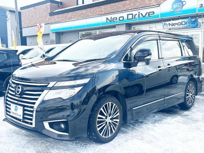 エルグランド2.5 250ハイウェイスター 4WD　 ローンが不安な方＜優遇ローン＞本州仕入　寒冷地仕様　パワースライドドア　純正ナビ 4WD