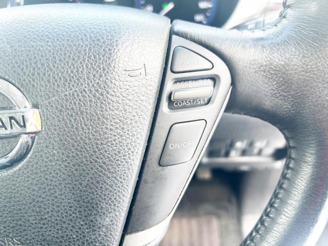 エルグランド2.5 250ハイウェイスター 4WD　 ローンが不安な方＜優遇ローン＞本州仕入　寒冷地仕様　パワースライドドア　純正ナビ 4WD