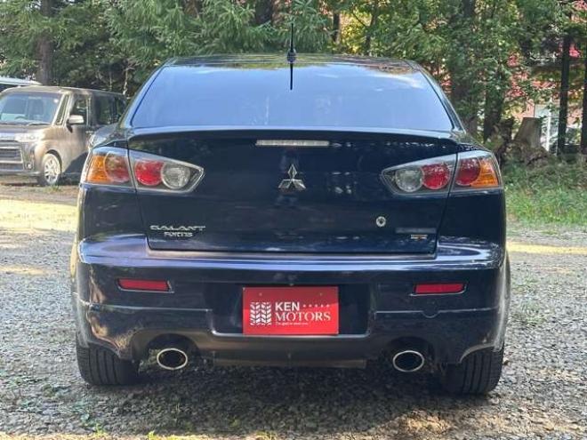 ギャランフォルティス 2.0 ラリーアート 4WD　社外ナビ　フルセグ　バックカメラ　ドラレコ　パワーウィンドウ　パワステ　ABS　キーレスエントリー　盗難防止装置　　クルーズコントロール 2000