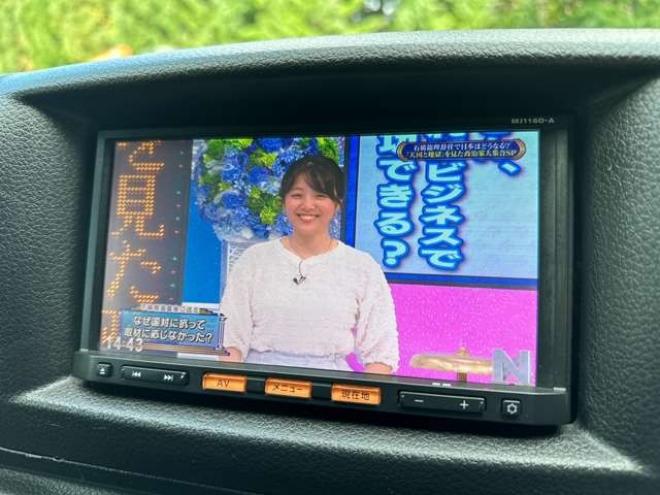 キャラバンNV350 2.5 プレミアムGX ロングボディ ディーゼルターボ 4WD　パワステ　パワーウィンドウ　純正ナビ　社外アルミ　ABS　リアヒーター　フルセグ　バックカメラ　ETC　キーレス　両側スライドドア 2500