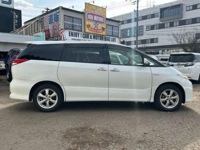 エスティマハイブリッド2.4 X 4WD　ETC　地デジ　クルーズコントロール　純正オーディオ　バックカメラ　両側スライドドア左側電動　3列シート　パワステ　パワーウィンドウ　純正アルミ　ABS　キーレスエントリー 2400