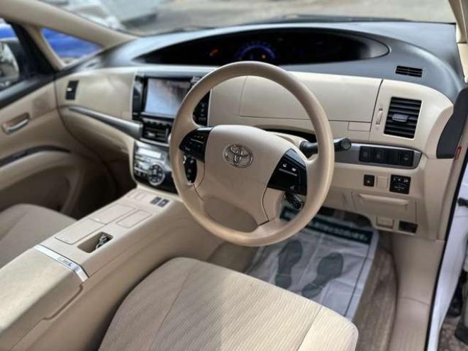 エスティマハイブリッド2.4 X 4WD　ETC　地デジ　クルーズコントロール　純正オーディオ　バックカメラ　両側スライドドア左側電動　3列シート　パワステ　パワーウィンドウ　純正アルミ　ABS　キーレスエントリー 2400