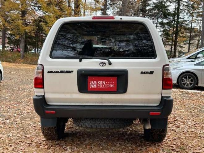 ハイラックスサーフ3.0 SSR-X ディーゼルターボ 4WD　サンルーフ　リフトアップ　ETC　パワステ　パワーウィンドウ　社外アルミ　ABS　キーレス　CDオーディオ 3000