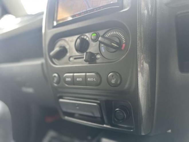 ジムニークロスアドベンチャー XC 4WD　ターボ　記録簿　社外マフラー　社外テール　社外バンパー　ETC　パワステ　パワーウィンドウ　社外ナビ　社外アルミ　ABS　キーレスエントリー 660