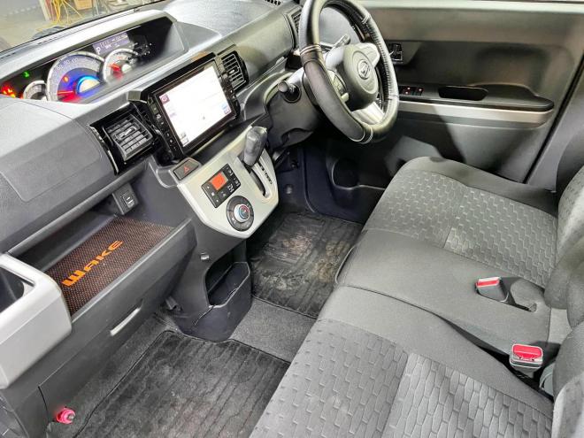 ウェイク660G 4WD 5年保証 スマキー 両側パワスラ ETC ナビTV Bカメ 夏冬タイヤ ドラレコ 寒冷地仕様 禁煙 車検整備2年付 修復歴無