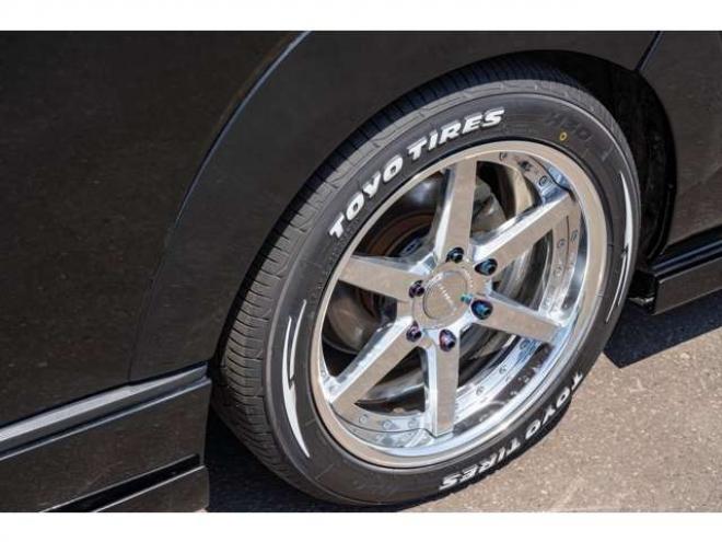 ハイエース2.7 GL ロング ファインテックツアラー 4WD　415COBRA　ファントムヘッドライトシステム&フェイスリフトキット&F/S/R/ルーフスポ/ボンネット/プレステージテールランプ&バッドラッカーSD-6プレミアムフォージッド18インチAW　TOYO　H30　225/50R18 2700