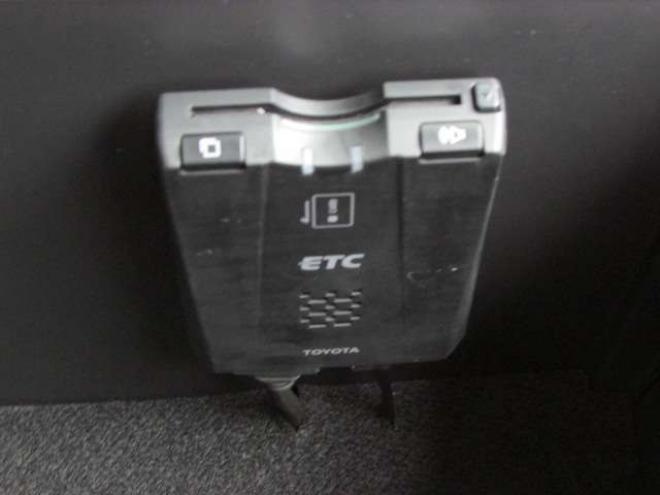 ヴァンガード2.4 240S 4WD　純正ナビ/フルセグTV/バックカメラ/フロントカメラ/サイドカメラ/ETC/ドライブレコーダー/LEDヘッドライト・フォグ/エンジンスターター 2400