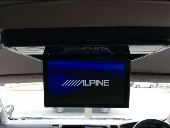 ハイエースバン2.7 スーパーGL ダークプライム ワイド ミドルルーフ ロングボディ 4WD　4WD　寒冷地仕様　両側パワスラ　スマキー　プッシュスタート　リアヒーター&クーラー　アルパインインナーミラー&フリップダウンモニター　社外メモリナビ　フルセグTV　ETC　ベッドキッド　Bカメラ 2700