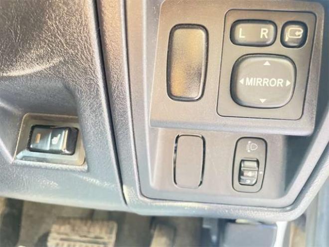 パジェロミニVR 4WD　新在　庫車!期間限　定値　下中!　限　定プ　ライス!! 660